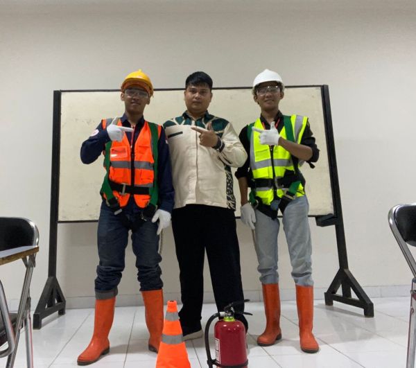 TUK Teknik UM Metro Selenggarakan Ujian Kompetensi Personil K3