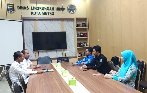 Fakultas Teknik UM Metro Jalin Sinergi dengan Dinas Lingkungan Hidup Kota Metro untuk Pengelolaan Sampah di TPA
